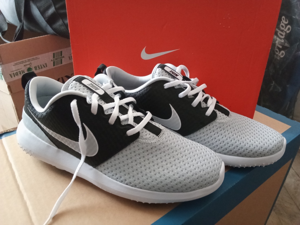 Nike GOLF výprodej jak hrom
