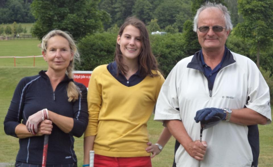 MALEVIL: Oto Kinský HOLE IN ONE