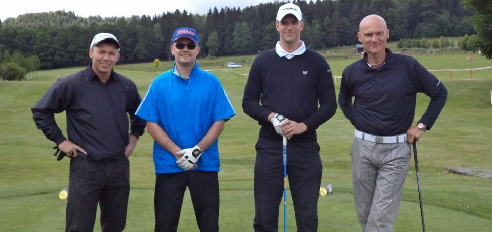 MALEVIL: Oto Kinský HOLE IN ONE