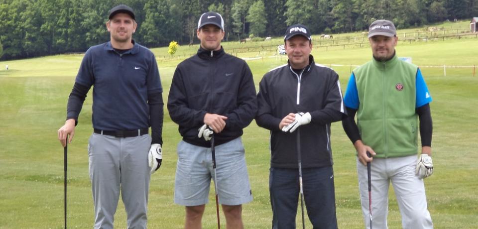 MALEVIL: Oto Kinský HOLE IN ONE