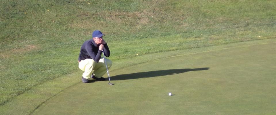MALEVIL: Oto Kinský HOLE IN ONE